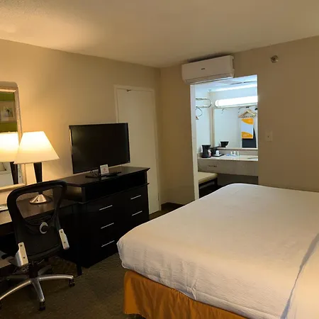 Quality Inn & Suites Moline Airport-3